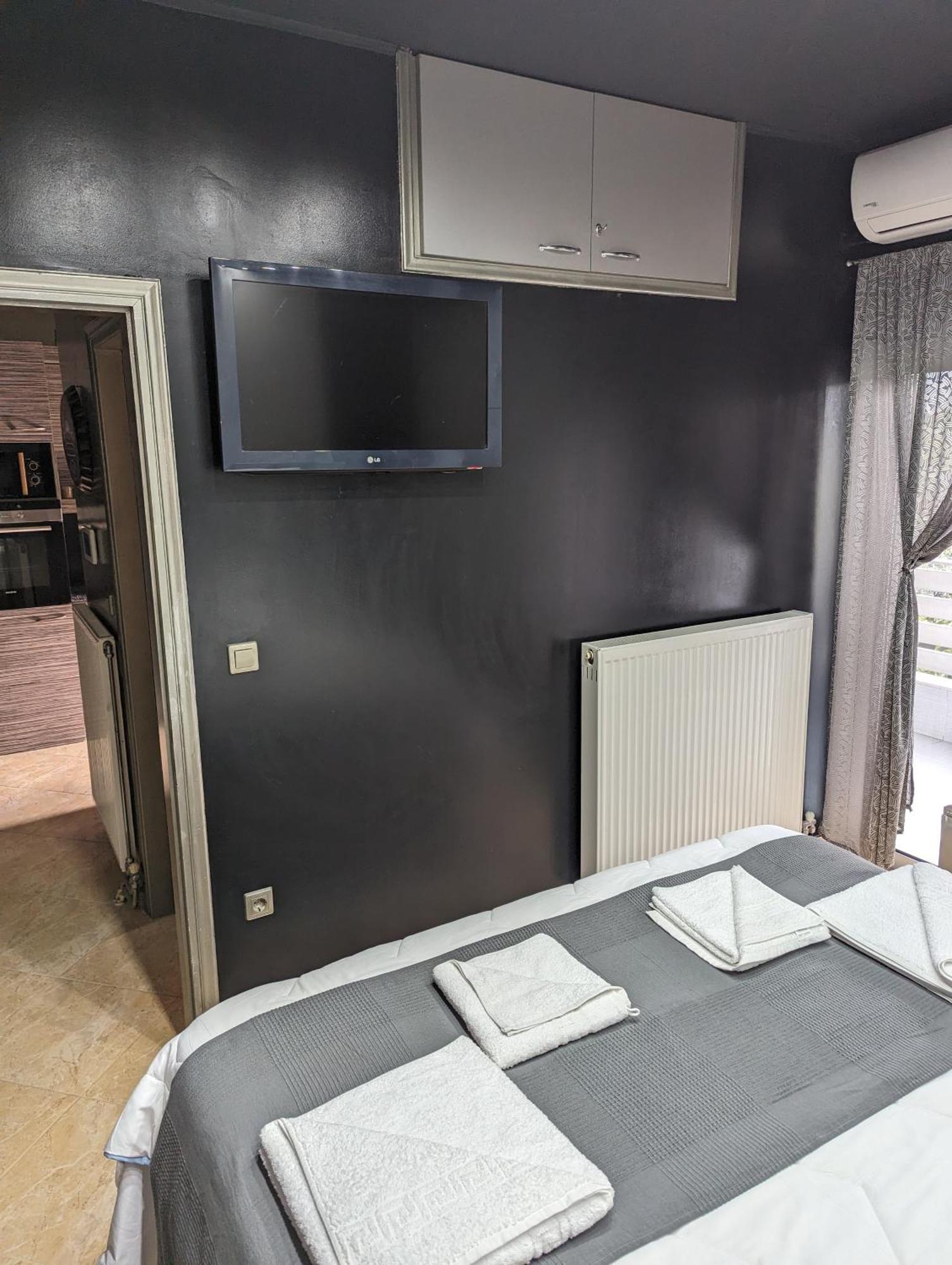 Modern Quiet Luxury Apartment Patra Dış mekan fotoğraf